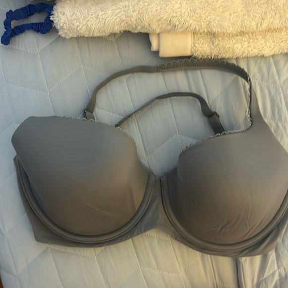 Bra Victoria’s Secret - Picture 1 of 3